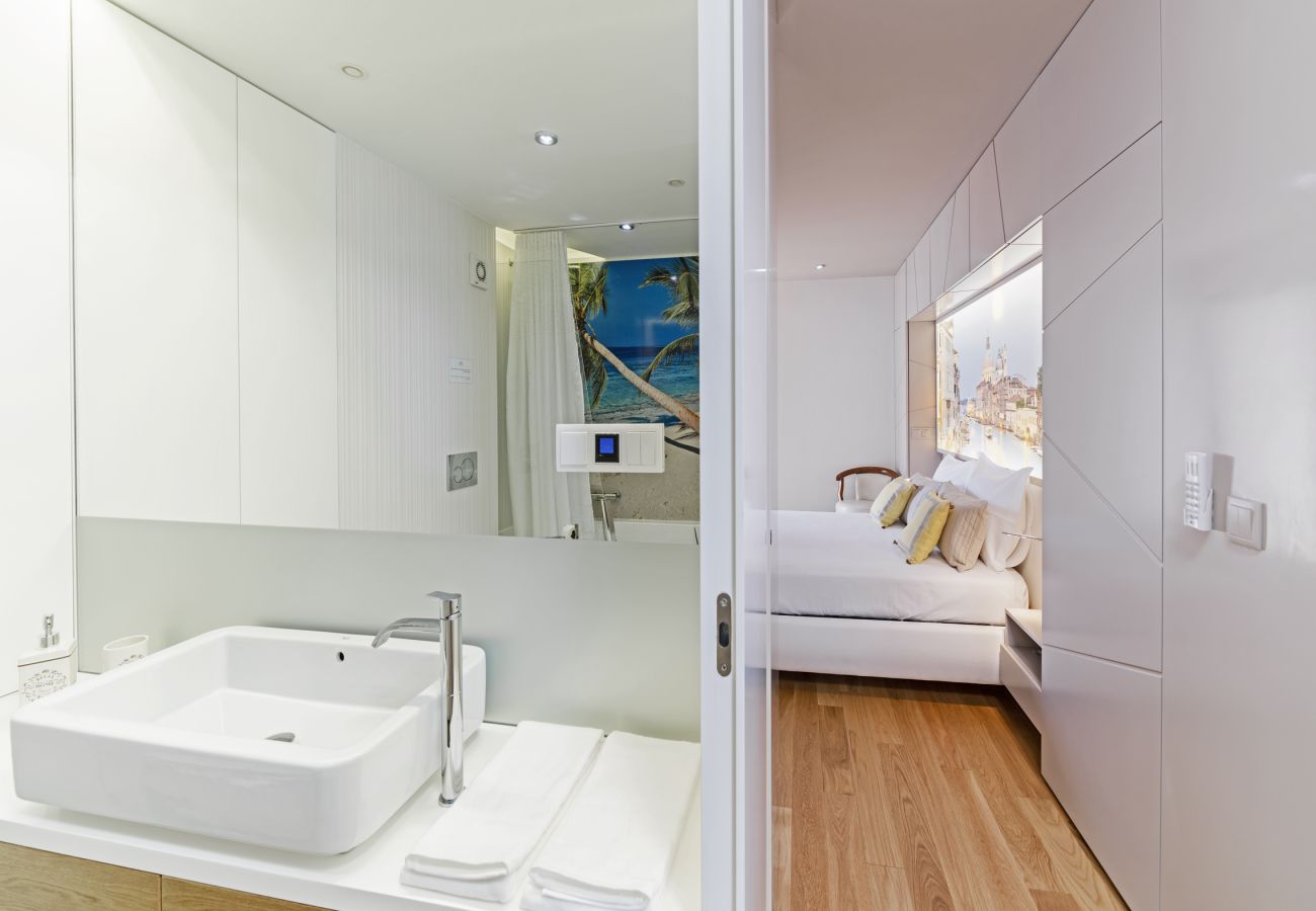 Apartment in Funchal - Oaklight Sea Apartment