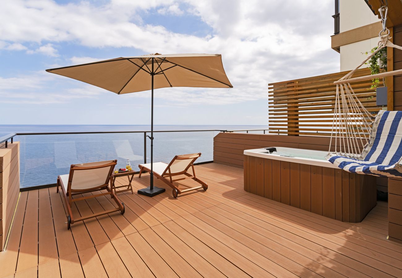 Apartment in Funchal - Oaklight Sea Apartment