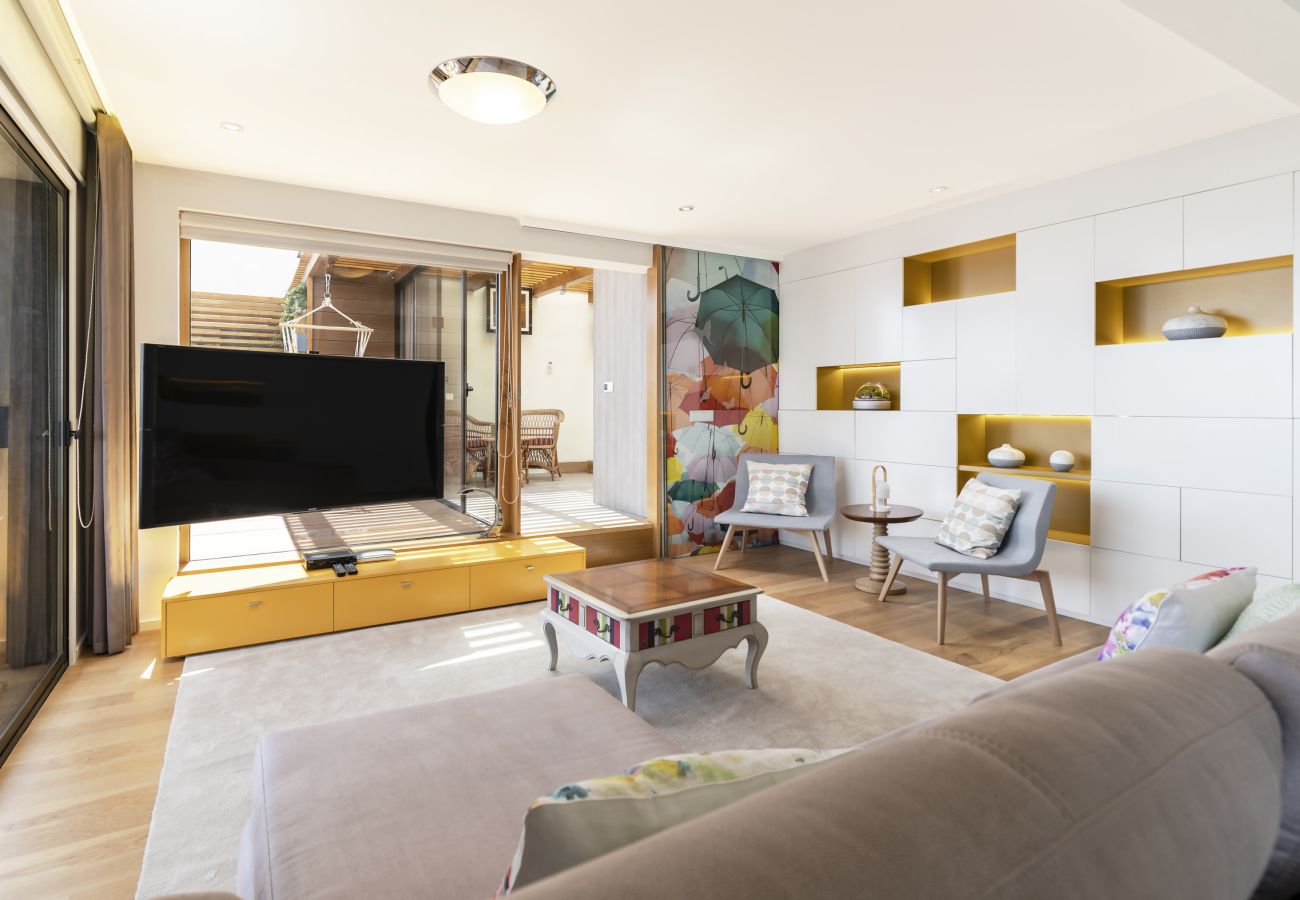 Apartment in Funchal - Oaklight Sea Apartment