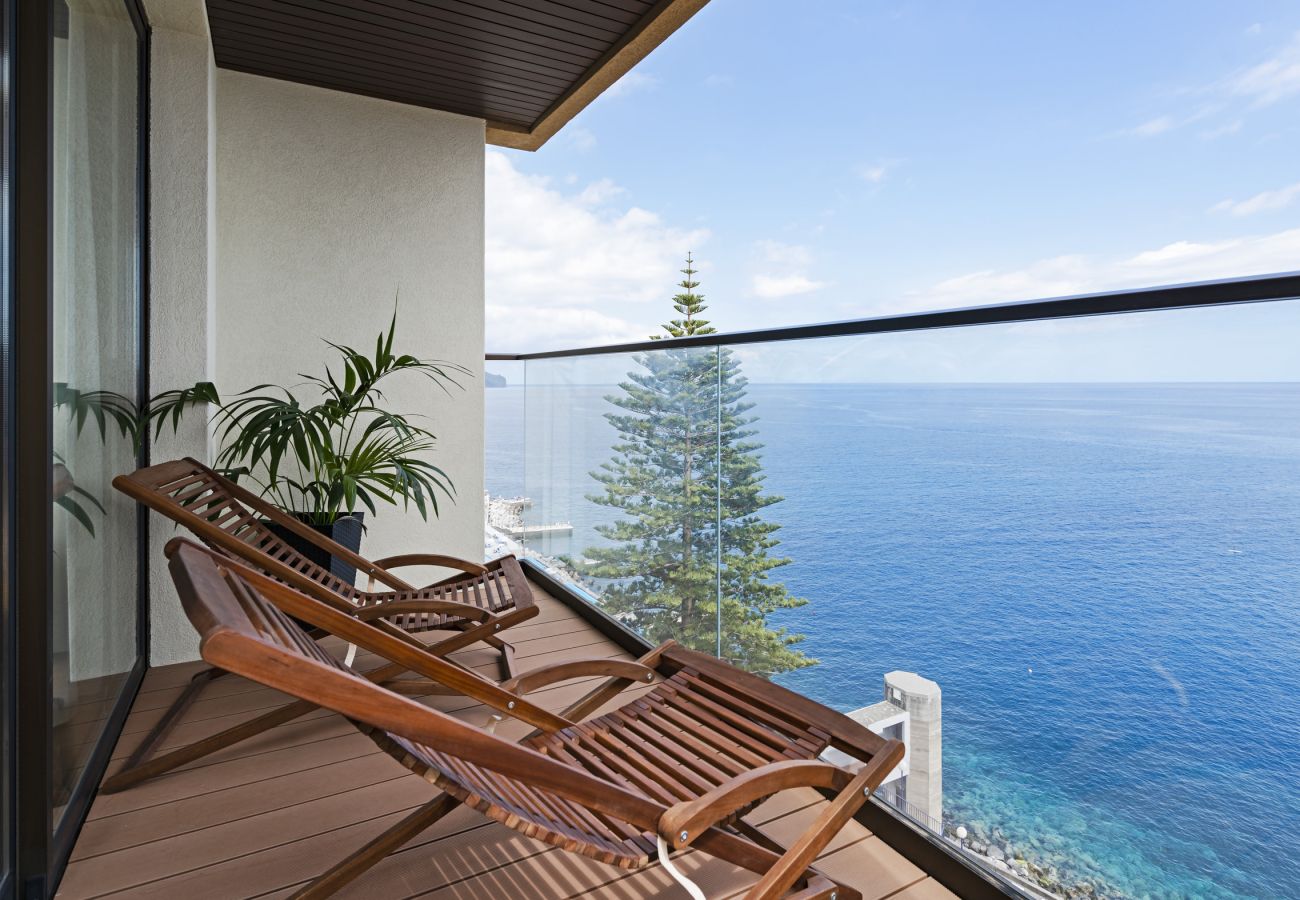 Apartment in Funchal - Oaklight Sea Apartment