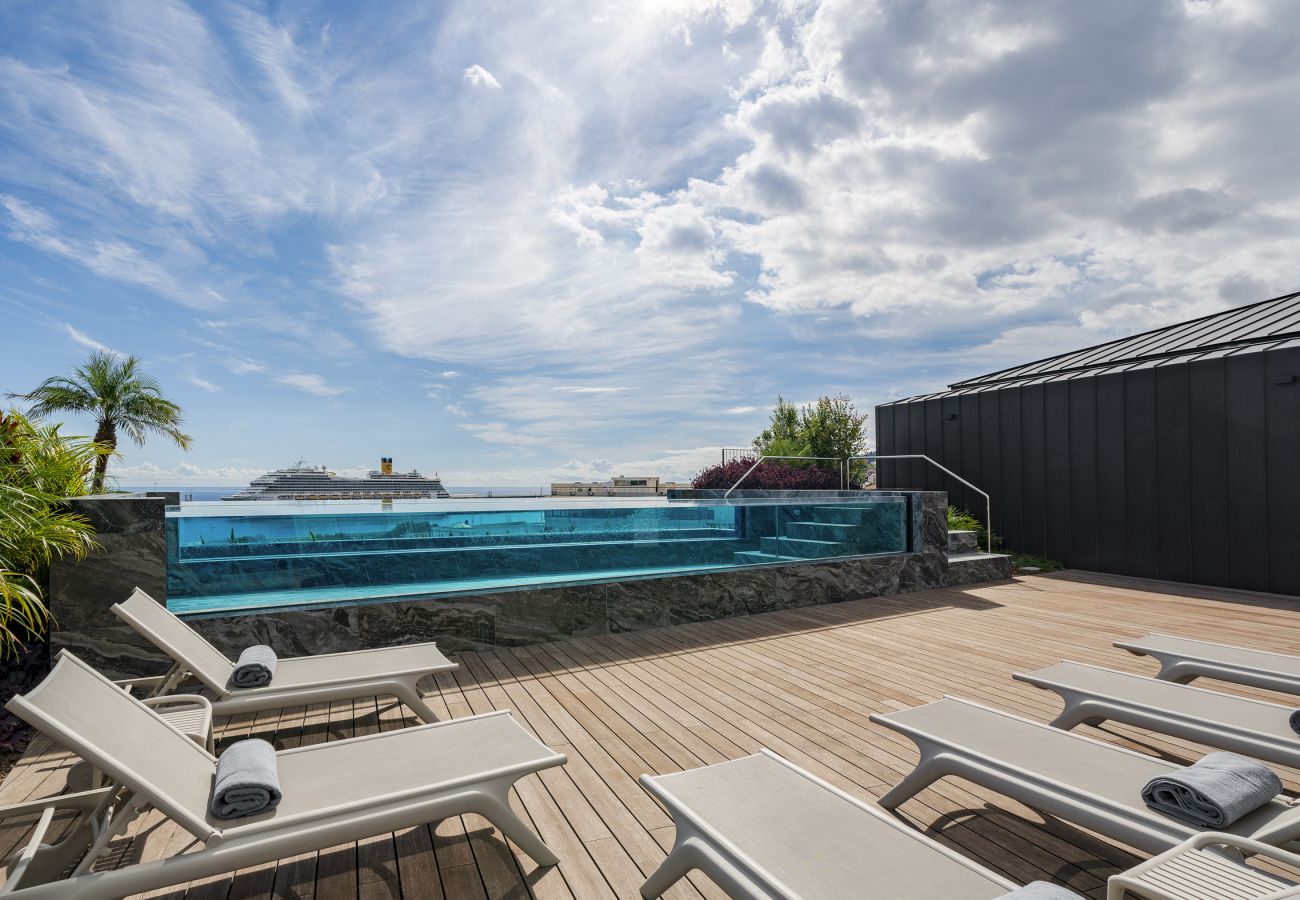 Apartment in Funchal - Skygarden Residence