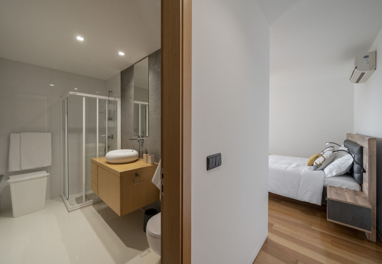 Villa in Funchal - Rosewood Retreat