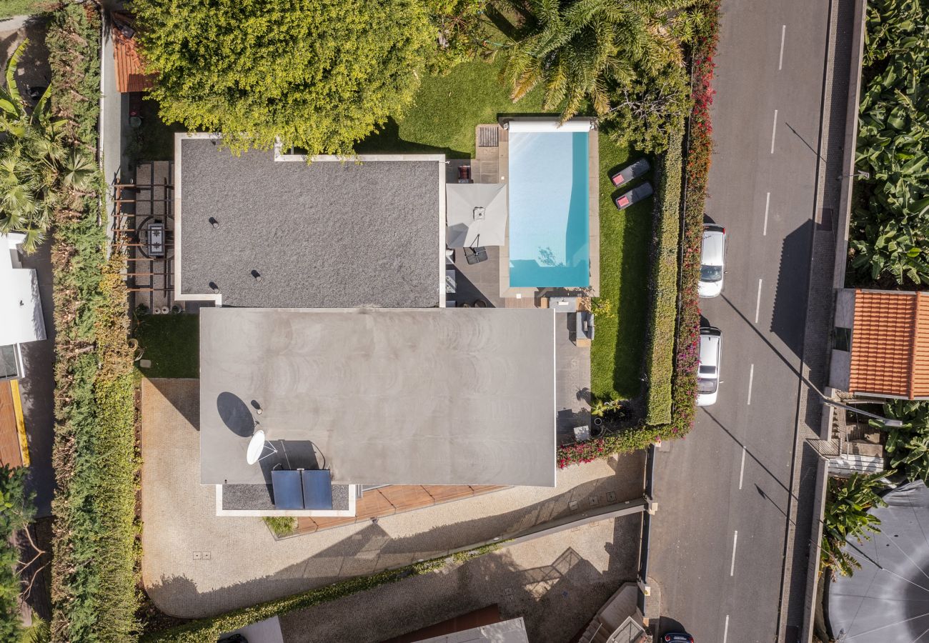 Villa in Funchal - Rosewood Retreat