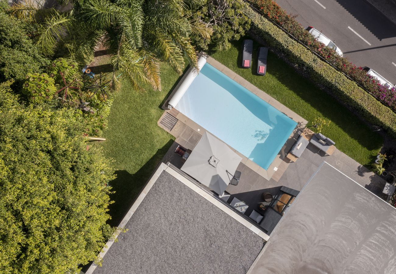 Villa in Funchal - Rosewood Retreat
