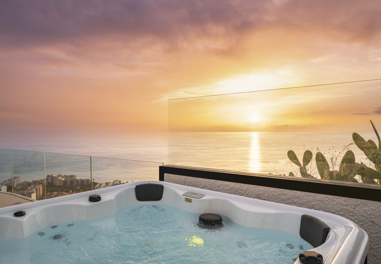 Villa in Funchal - Magnolia Villa