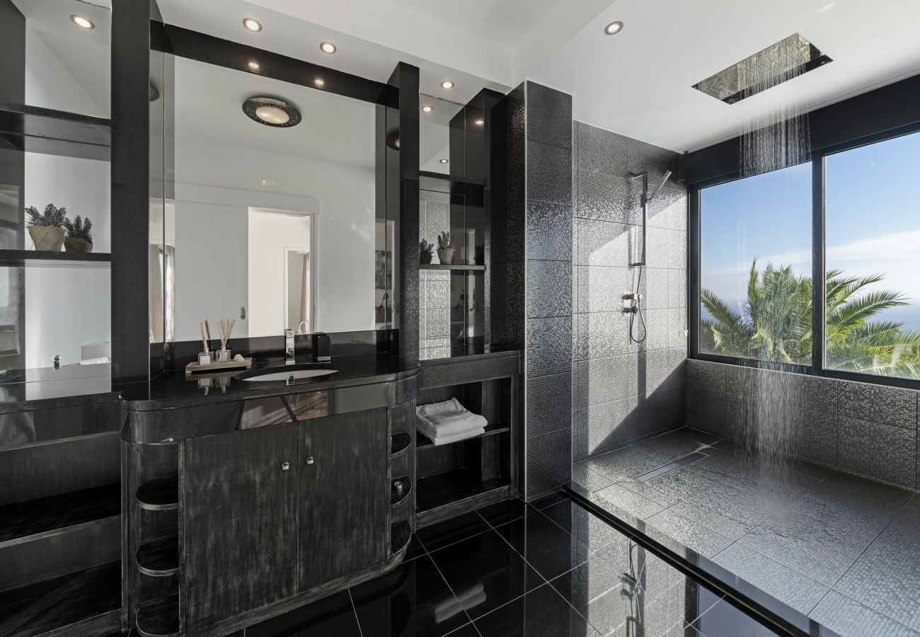 Villa in Funchal - Magnolia Villa