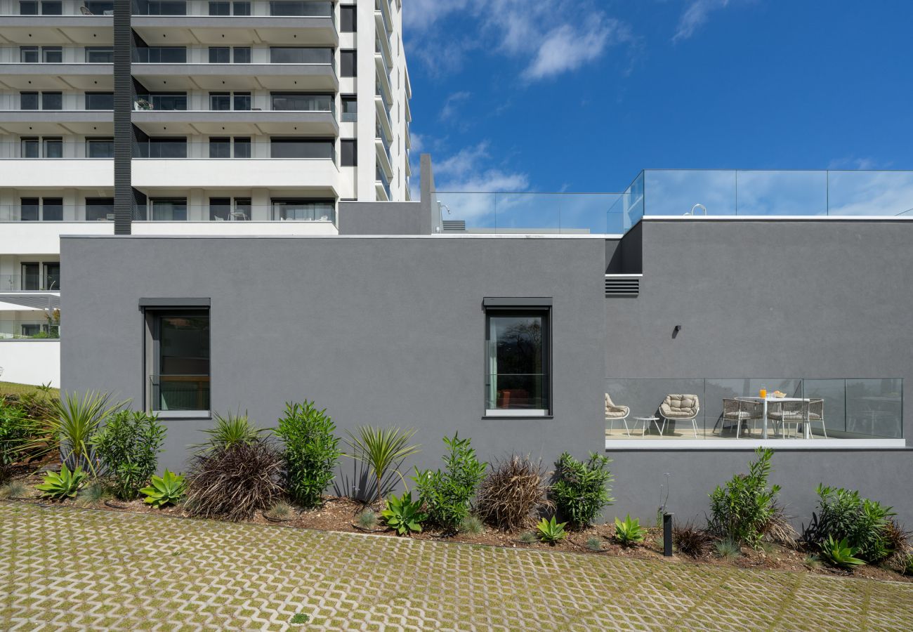 Apartment in Funchal - Maple Tide Residence