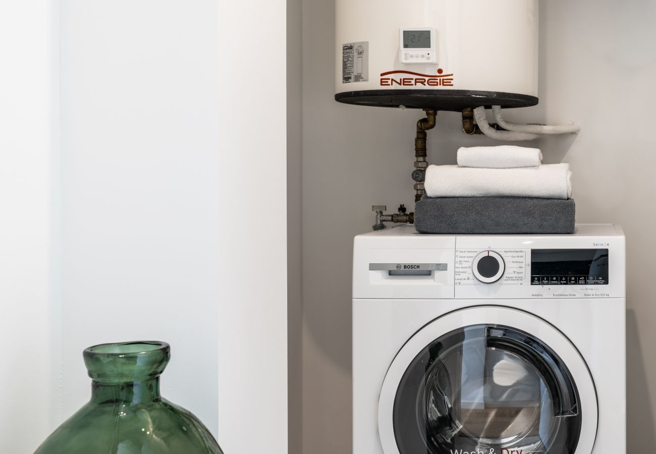 Apartment in Funchal - Maple Tide Residence