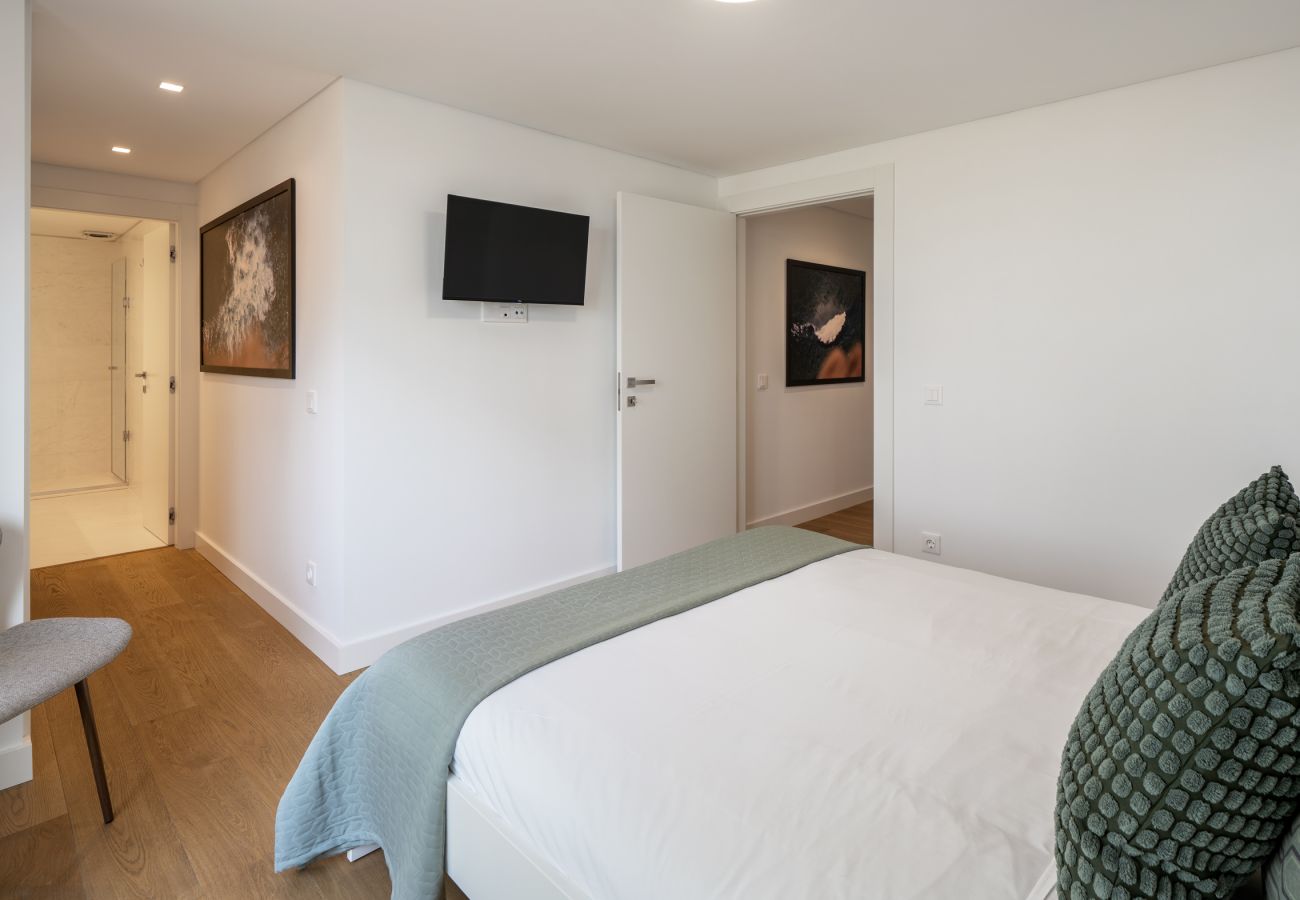 Apartment in Funchal - Maple Tide Residence