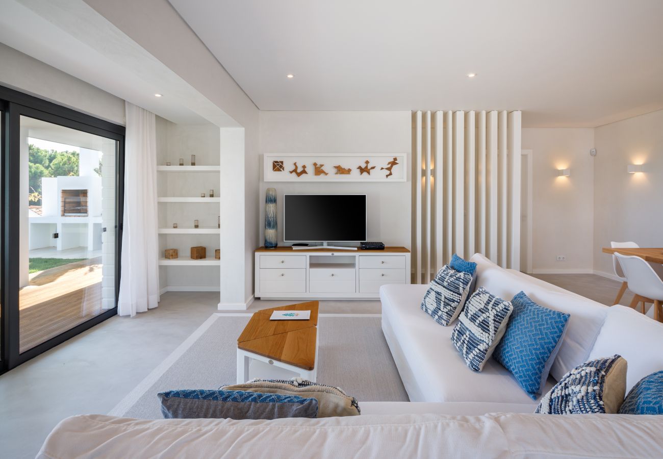 Villa in Olhos D´Água - Coastal Harmony Villa