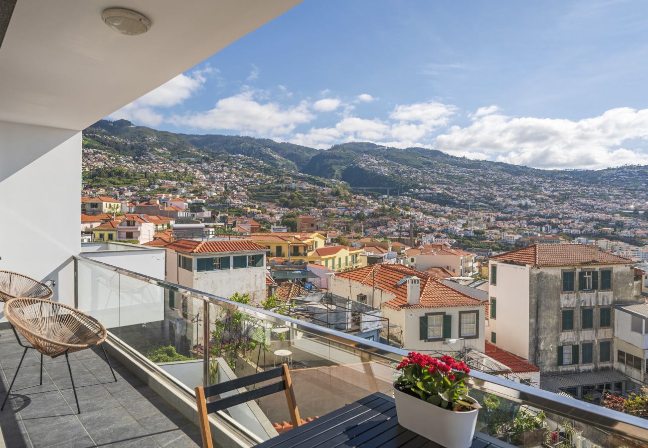 Apartment in Funchal - Willow View Residence