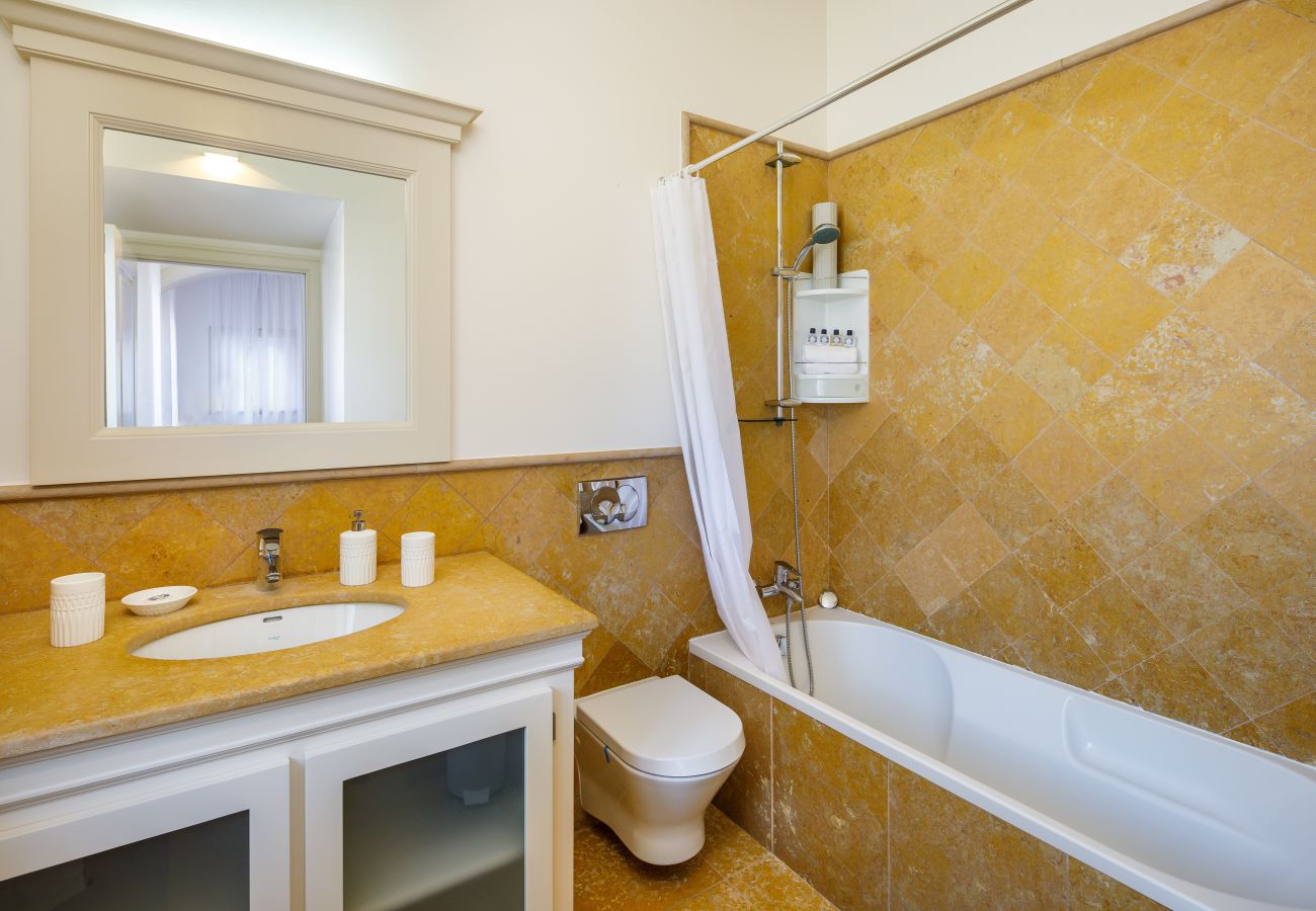 Villa in Olhos D´Água - Seabreeze Manor Algarve