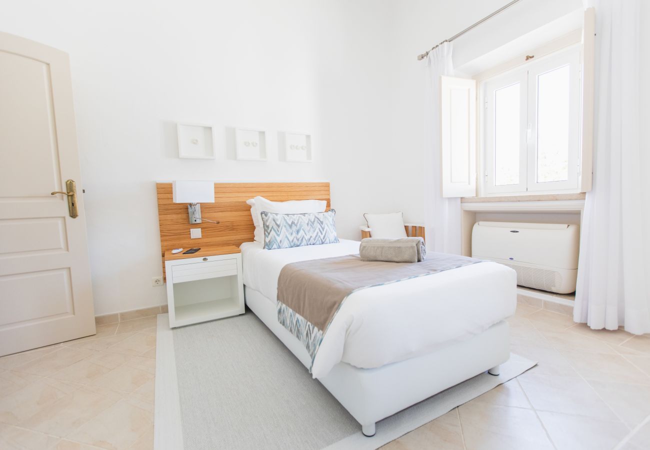 Villa in Boliqueime - Skyfield Retreat