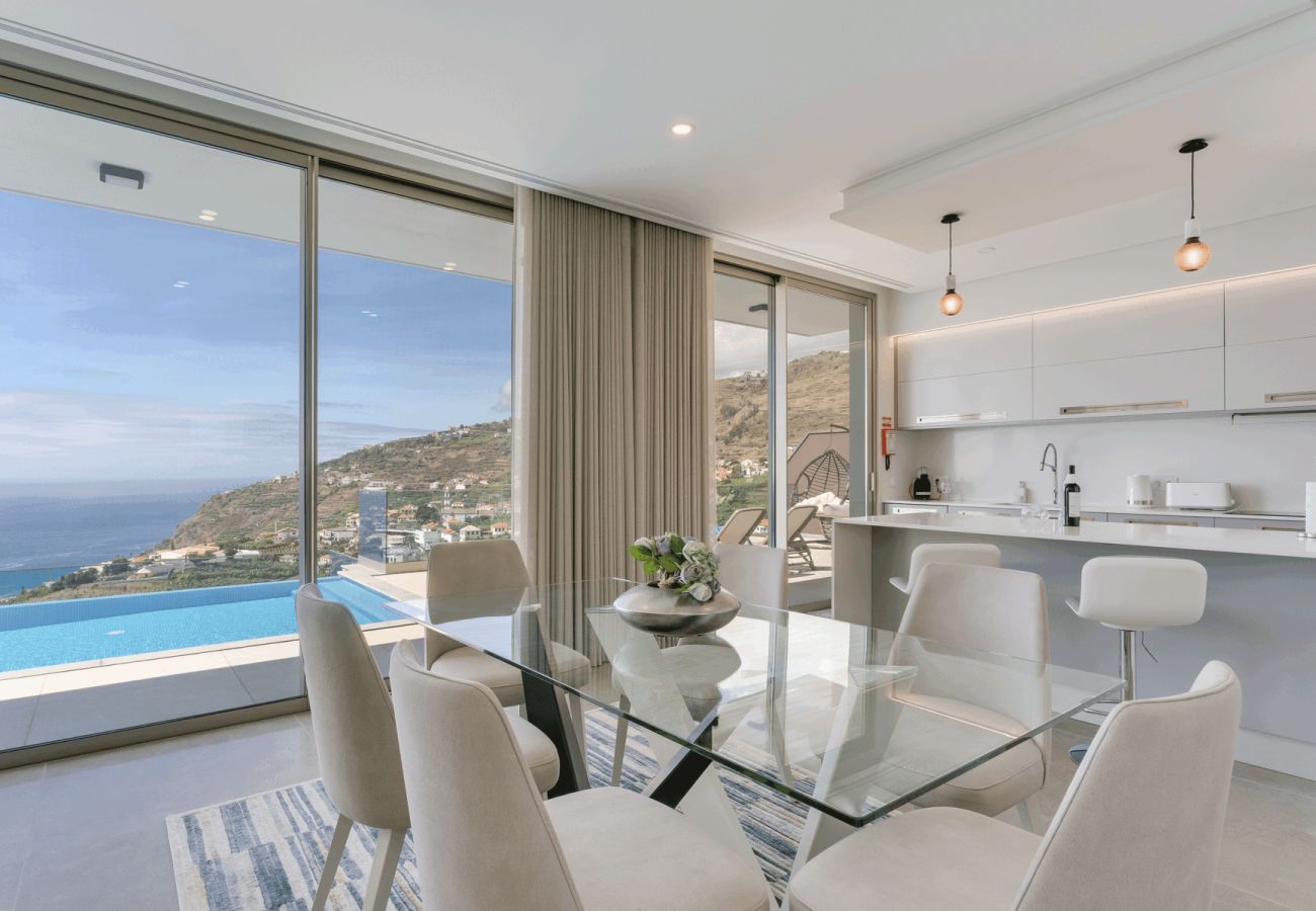 Villa in Arco da Calheta - Sunberry House