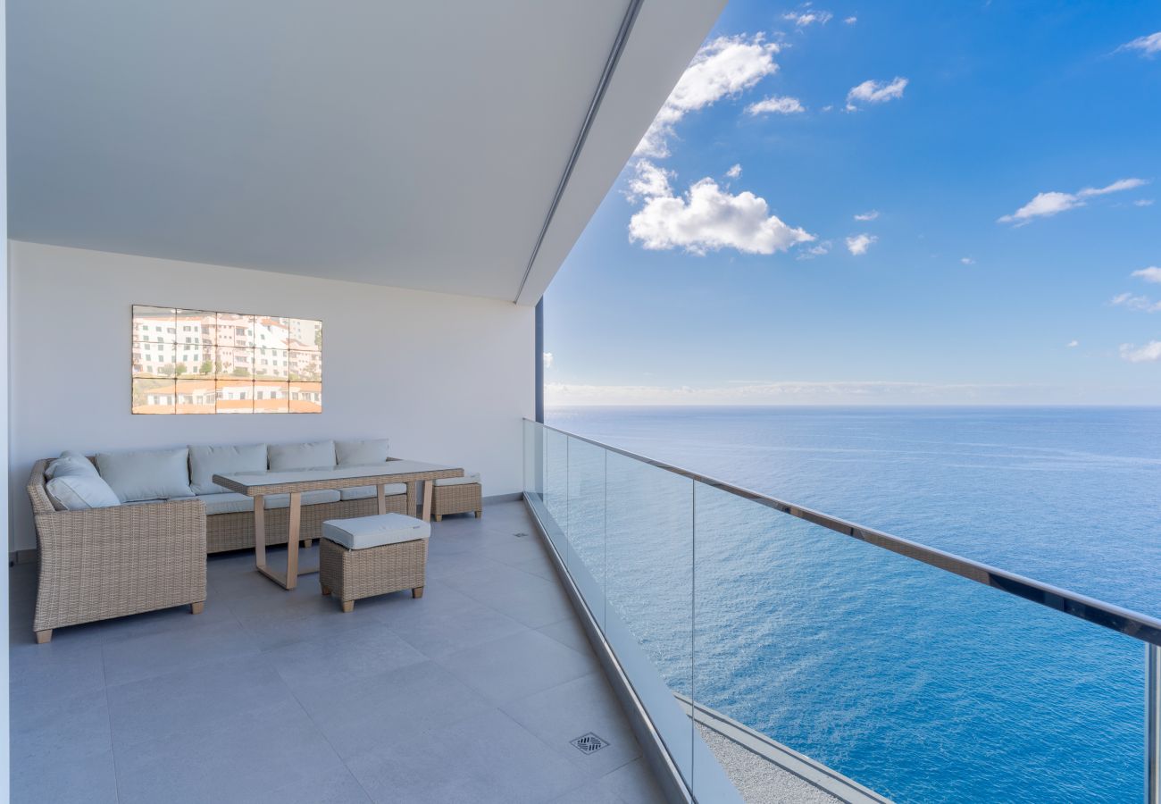 Apartment in Câmara de Lobos - Madeira Azure View
