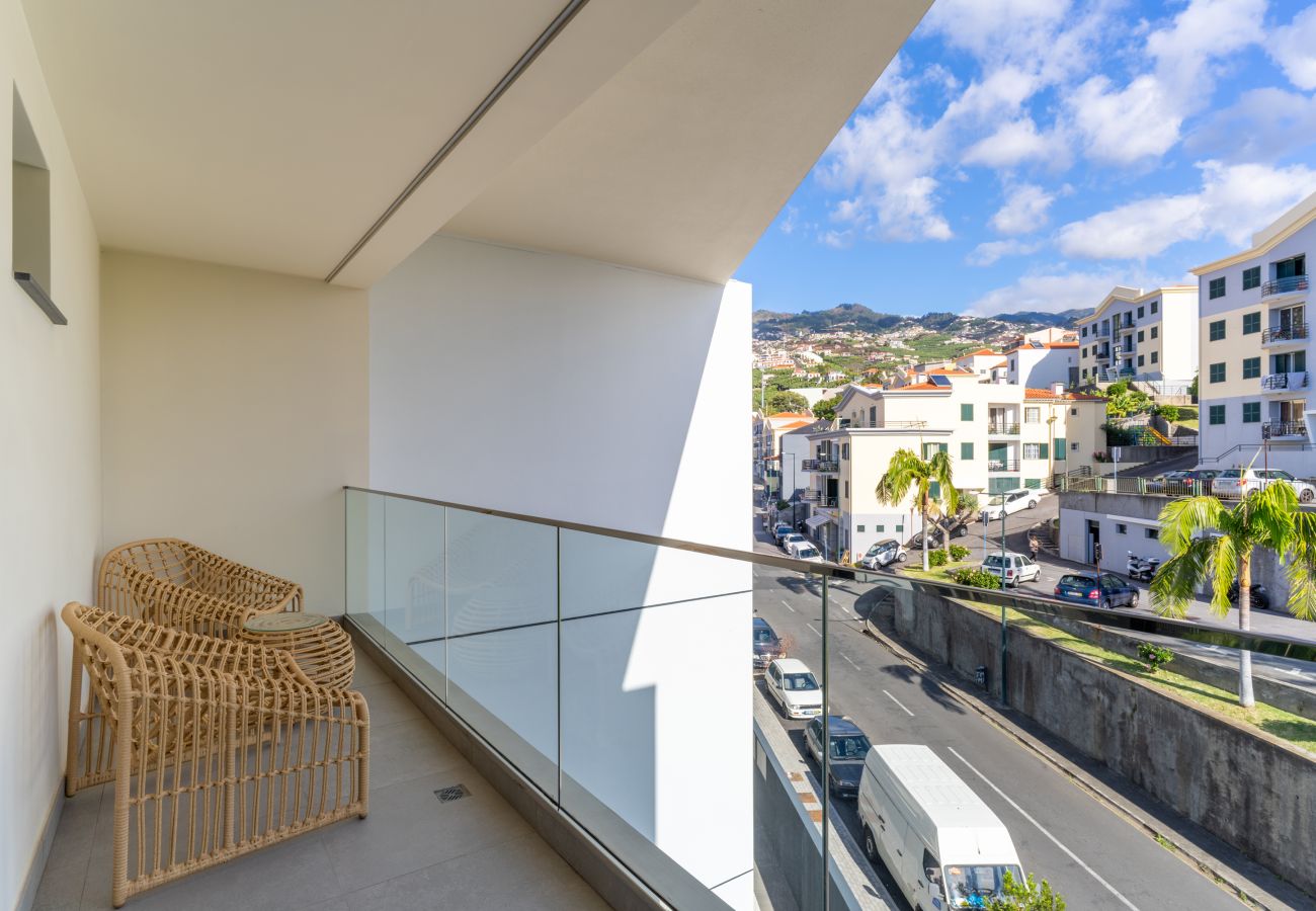 Apartment in Câmara de Lobos - Madeira Azure View