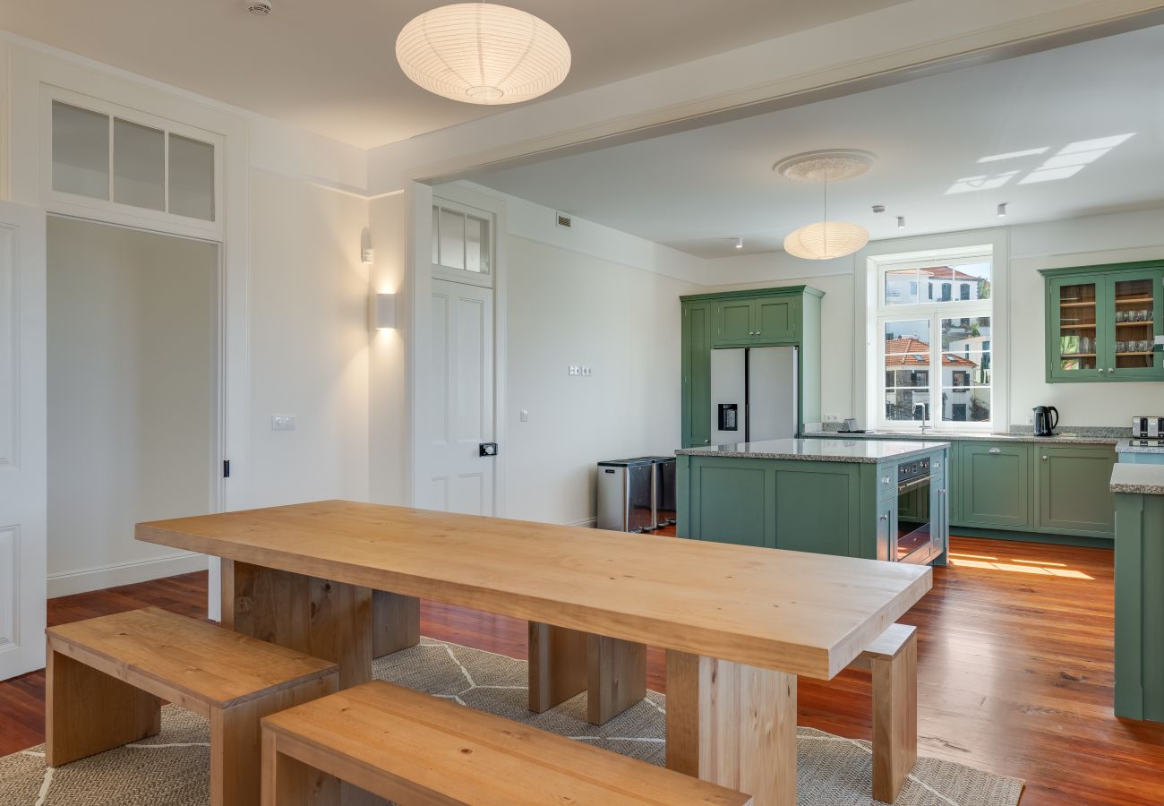 Villa in Funchal - Rosemount House