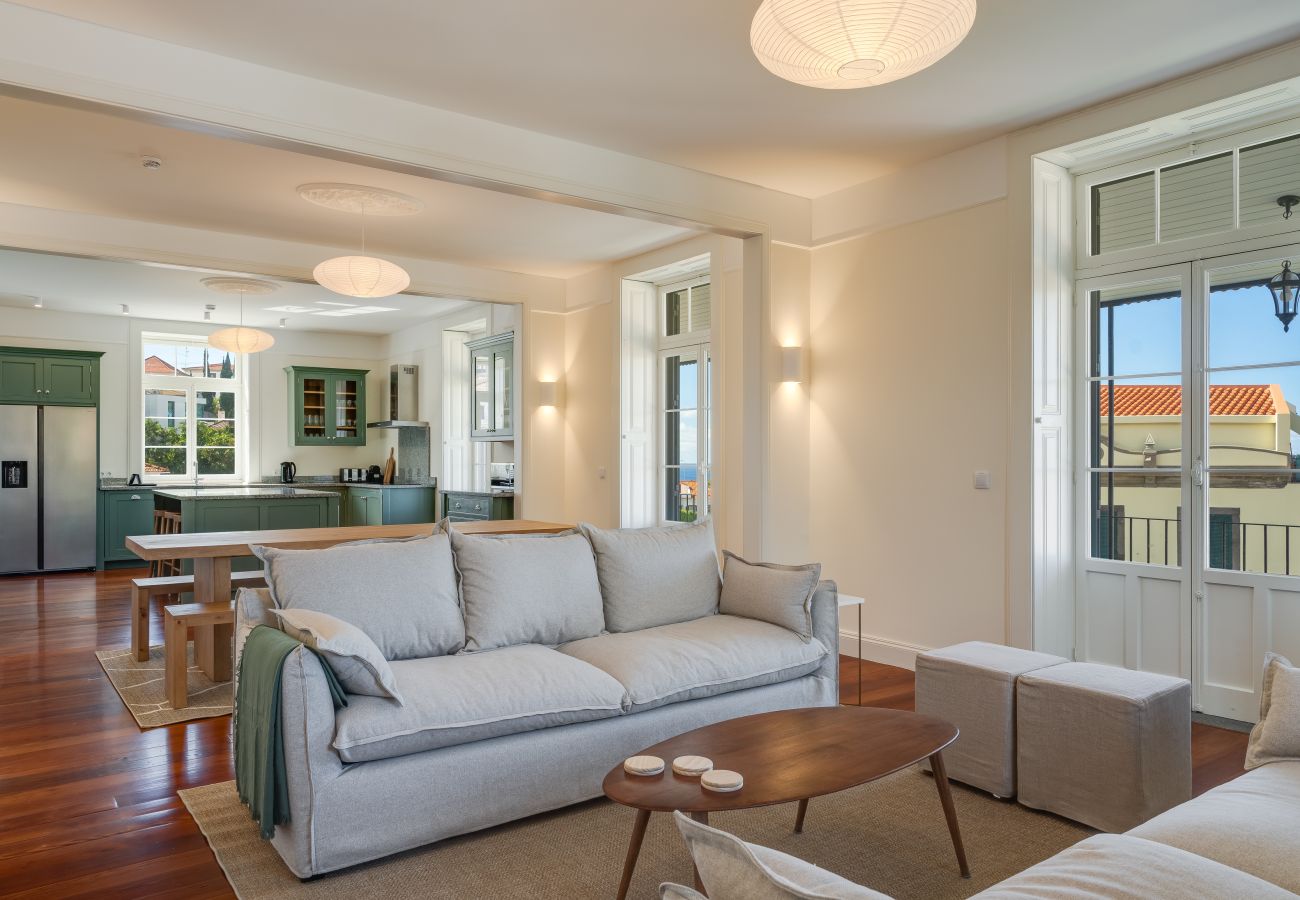 Villa in Funchal - Rosemount House