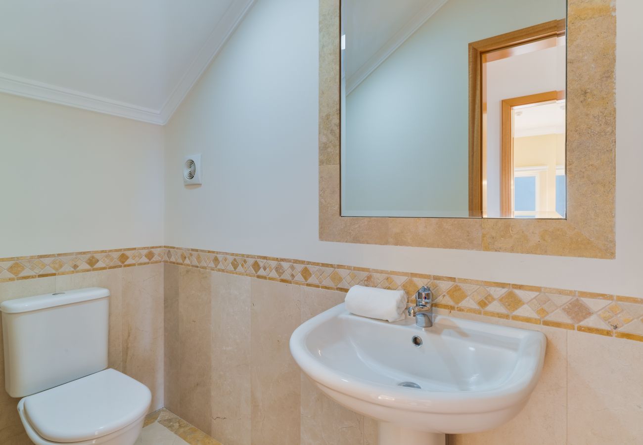 Villa in Funchal - Cedarhill House