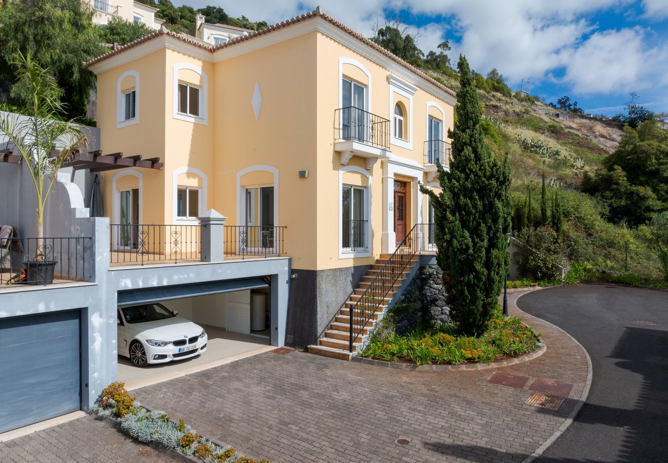 Villa in Funchal - Cedarhill House