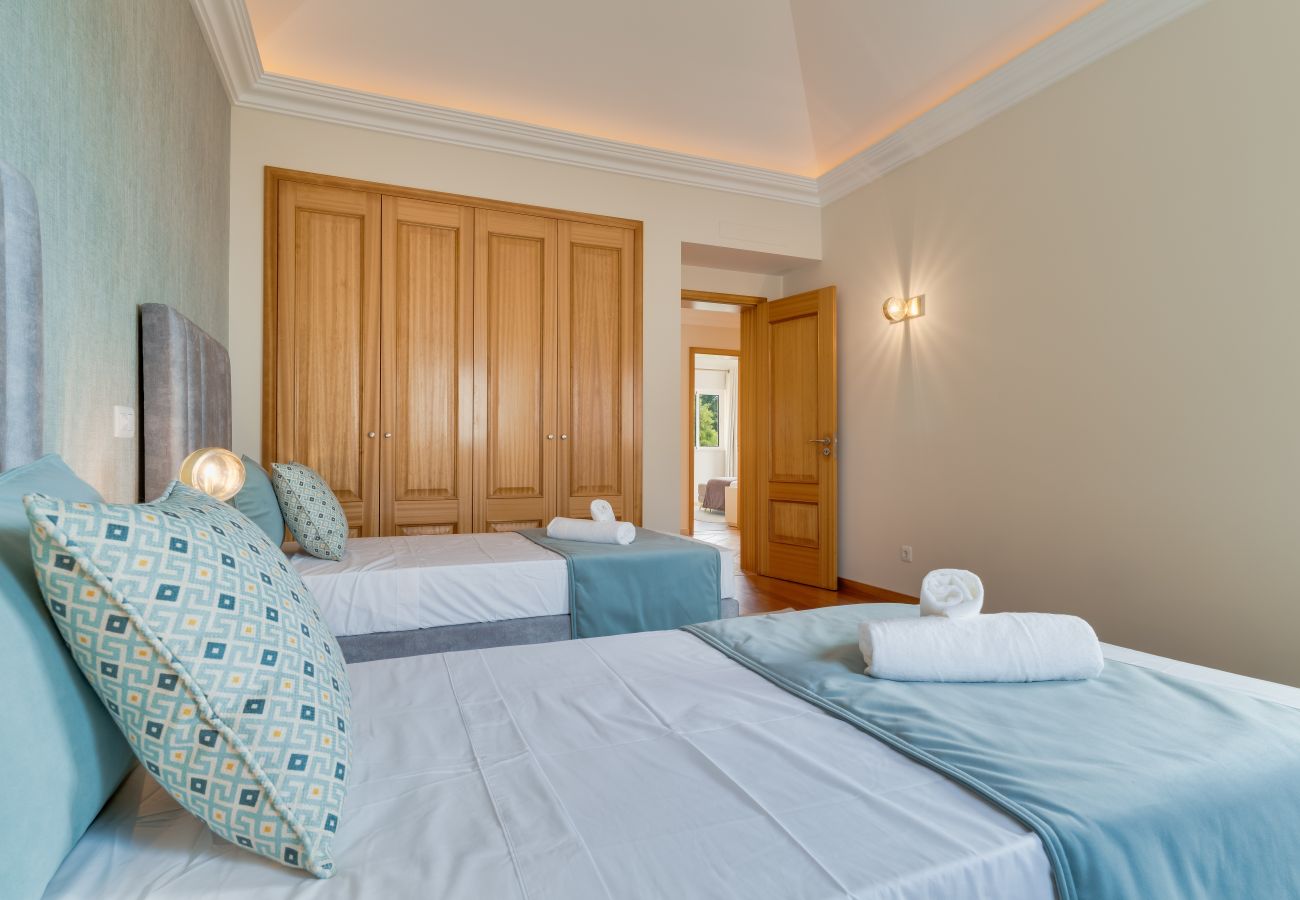 Villa in Funchal - Cedarhill House