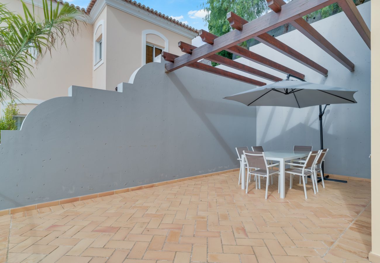 Villa in Funchal - Cedarhill House