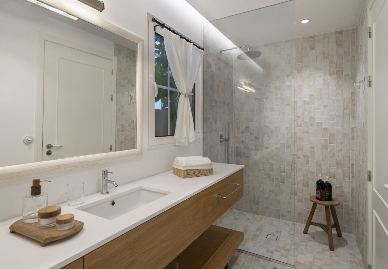 Villa in Paúl do Mar - The Mulberry House