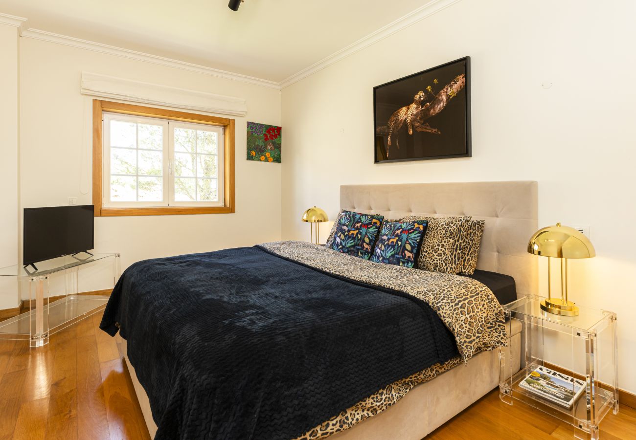 Villa in Sintra - Beloura Poolside Family Apartment