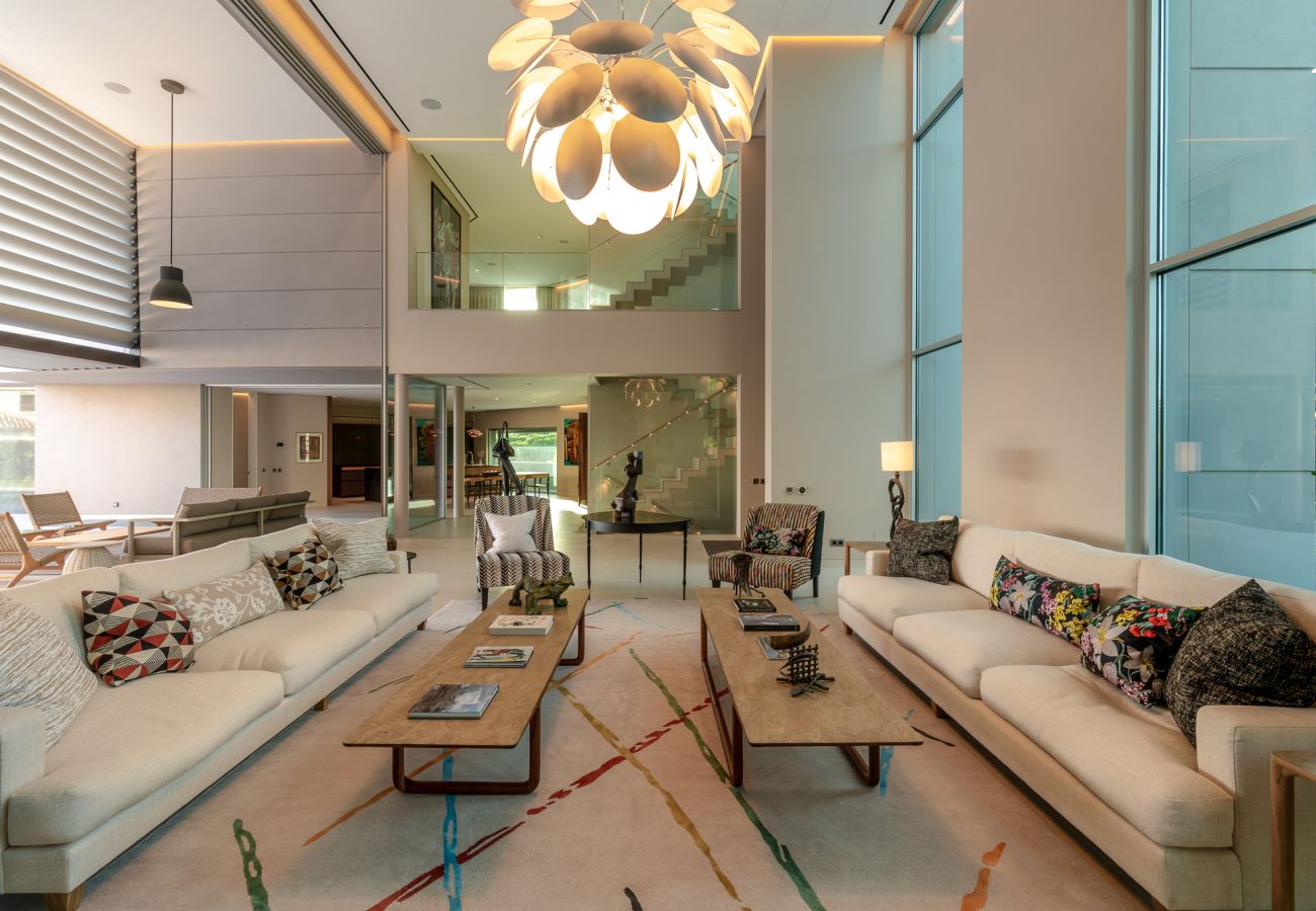 Villa in Almancil - Contemporary Skyline Villa
