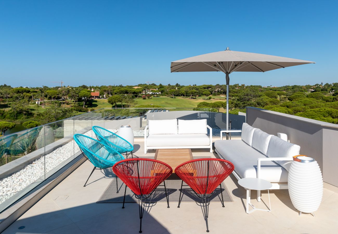 Villa in Almancil - Contemporary Skyline Villa