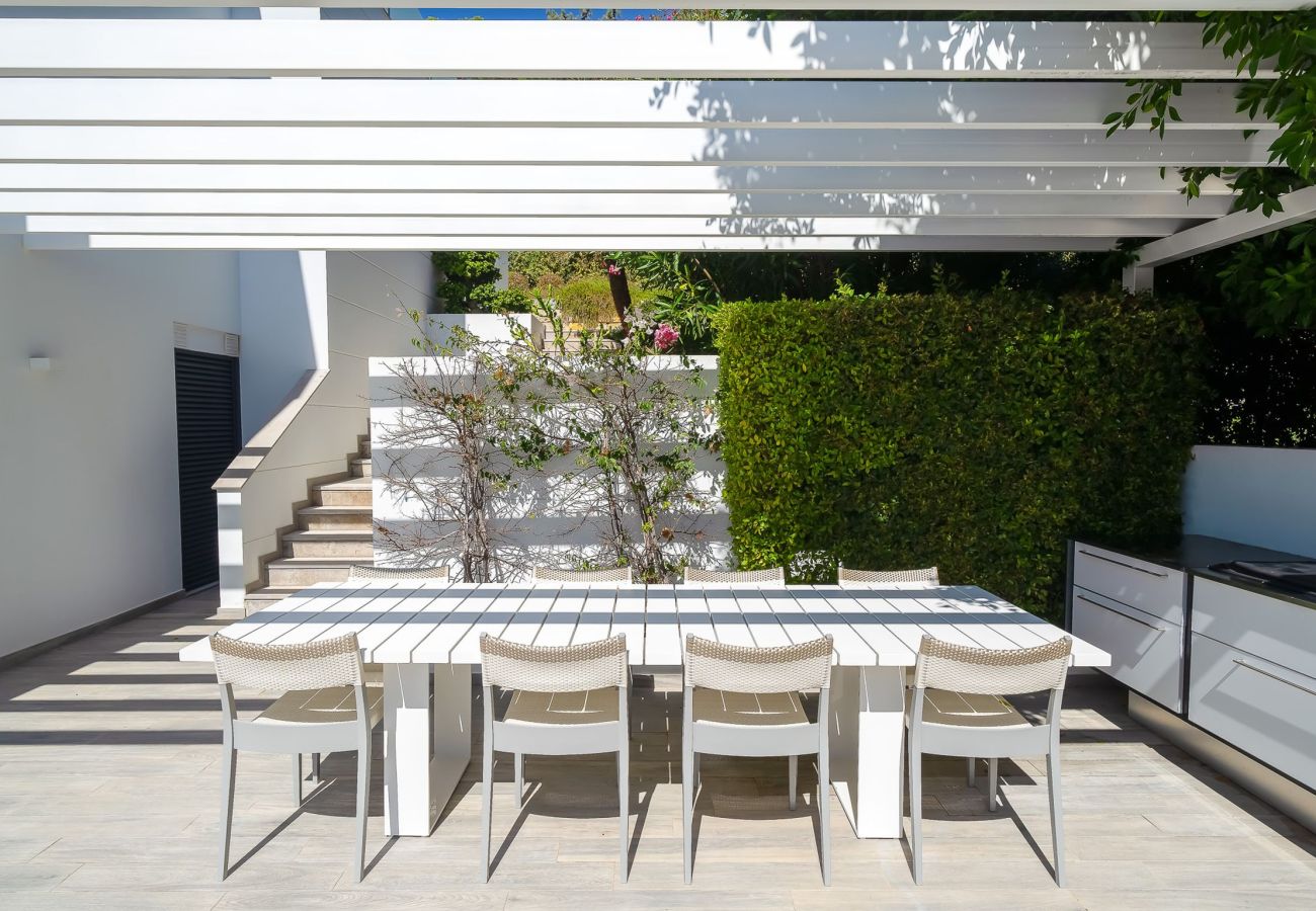 Villa in Quinta do Lago - Lago Poolside Manor