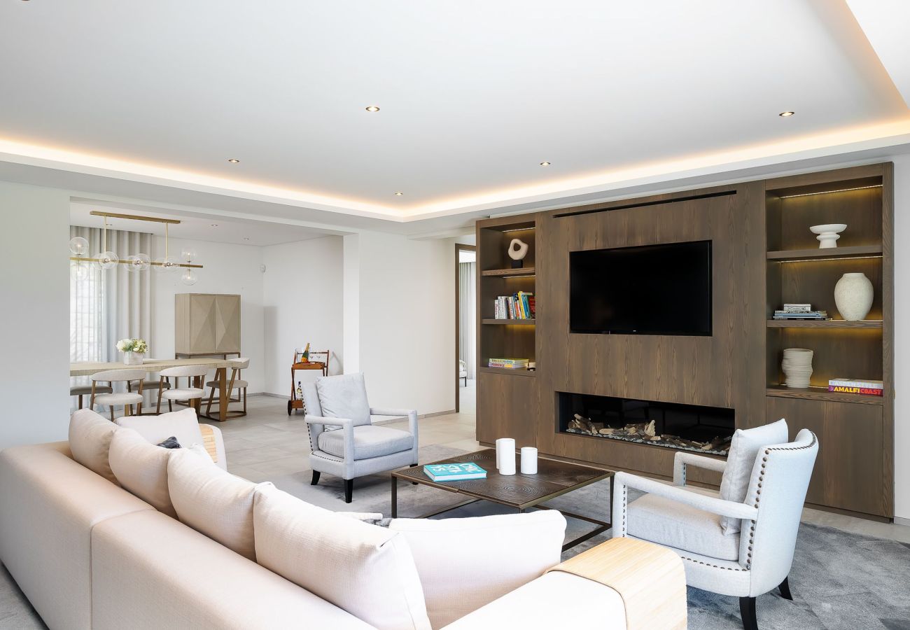 Villa in Quinta do Lago - Lago Poolside Manor