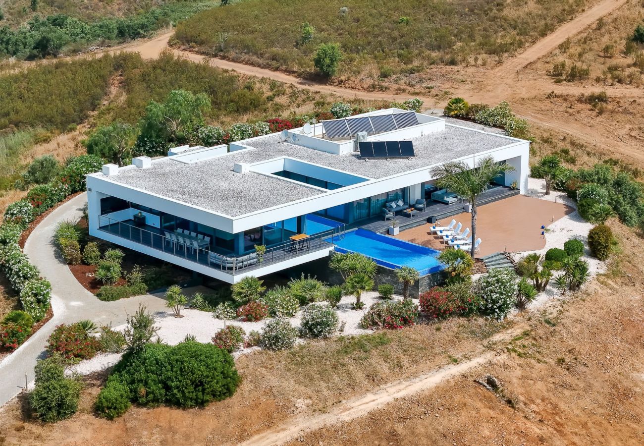 Villa in Lagos - Lagos Infinity Villa