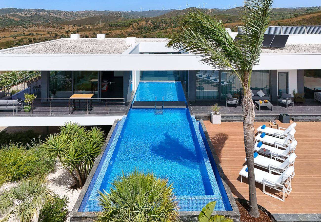 Villa in Lagos - Lagos Infinity Villa