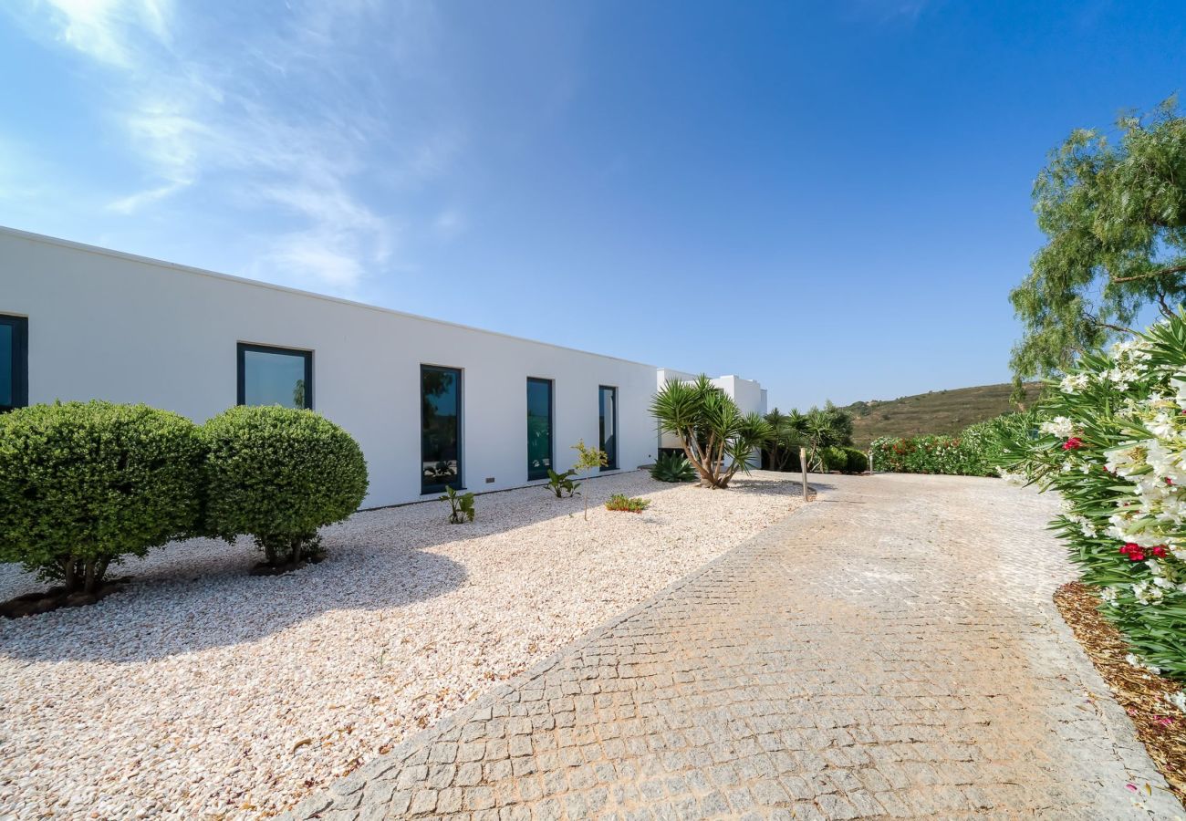 Villa in Lagos - Lagos Infinity Villa