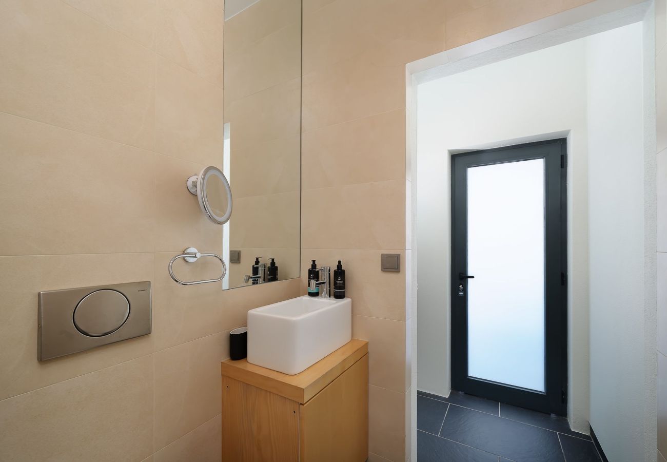 Villa in Lagos - Lagos Infinity Villa