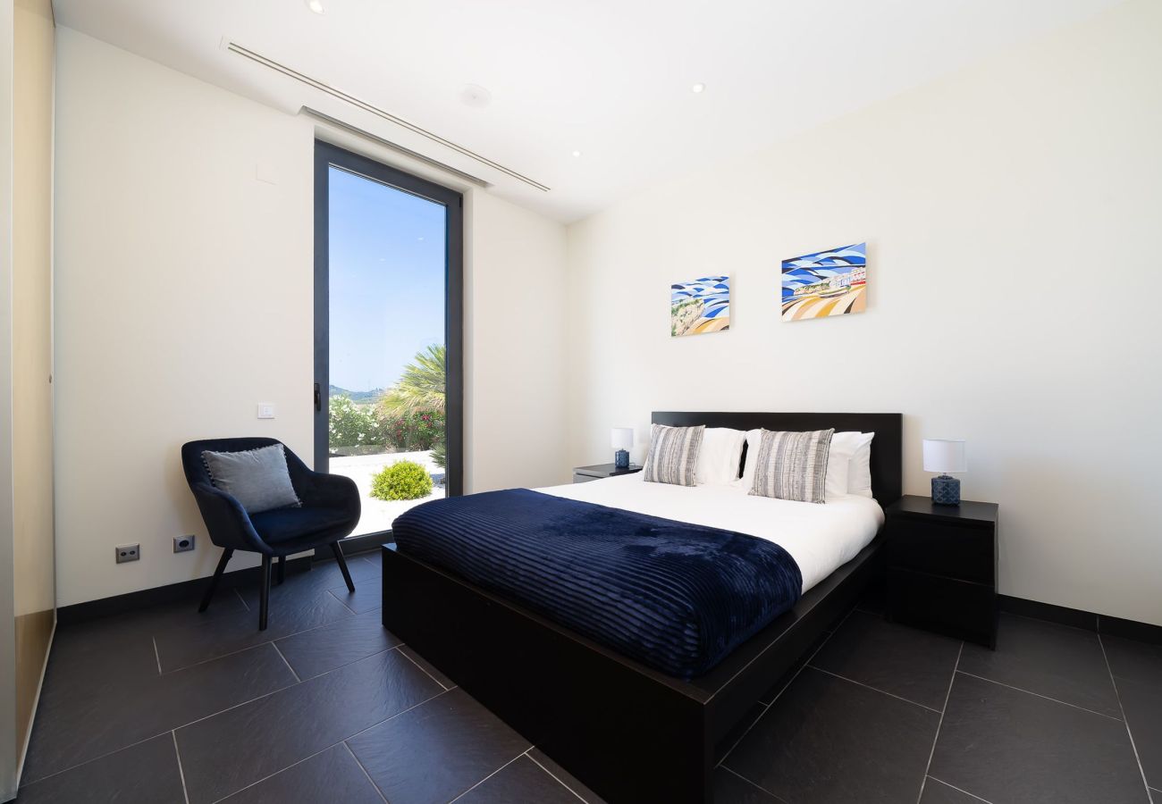 Villa in Lagos - Lagos Infinity Villa