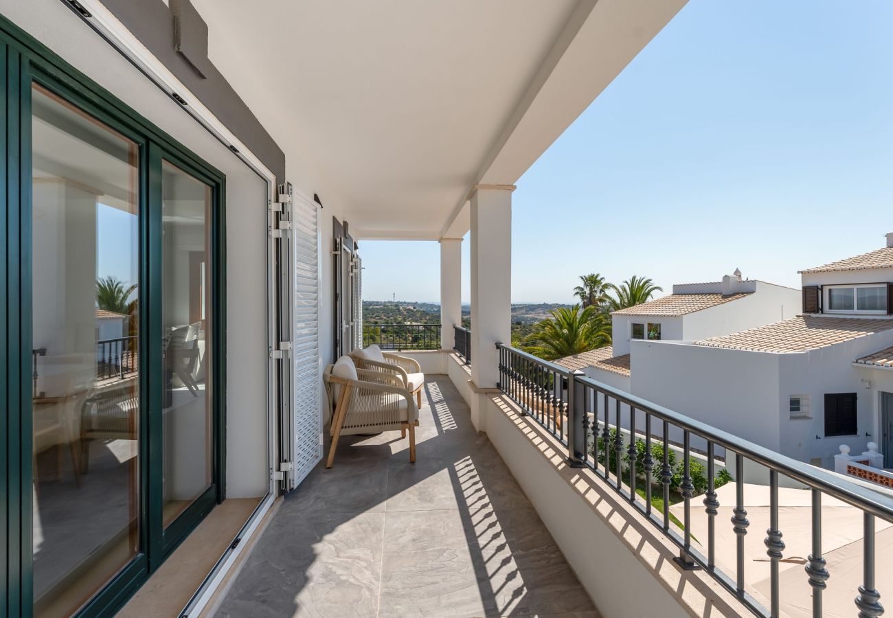 Villa in Luz - Coastal Lagos Villa