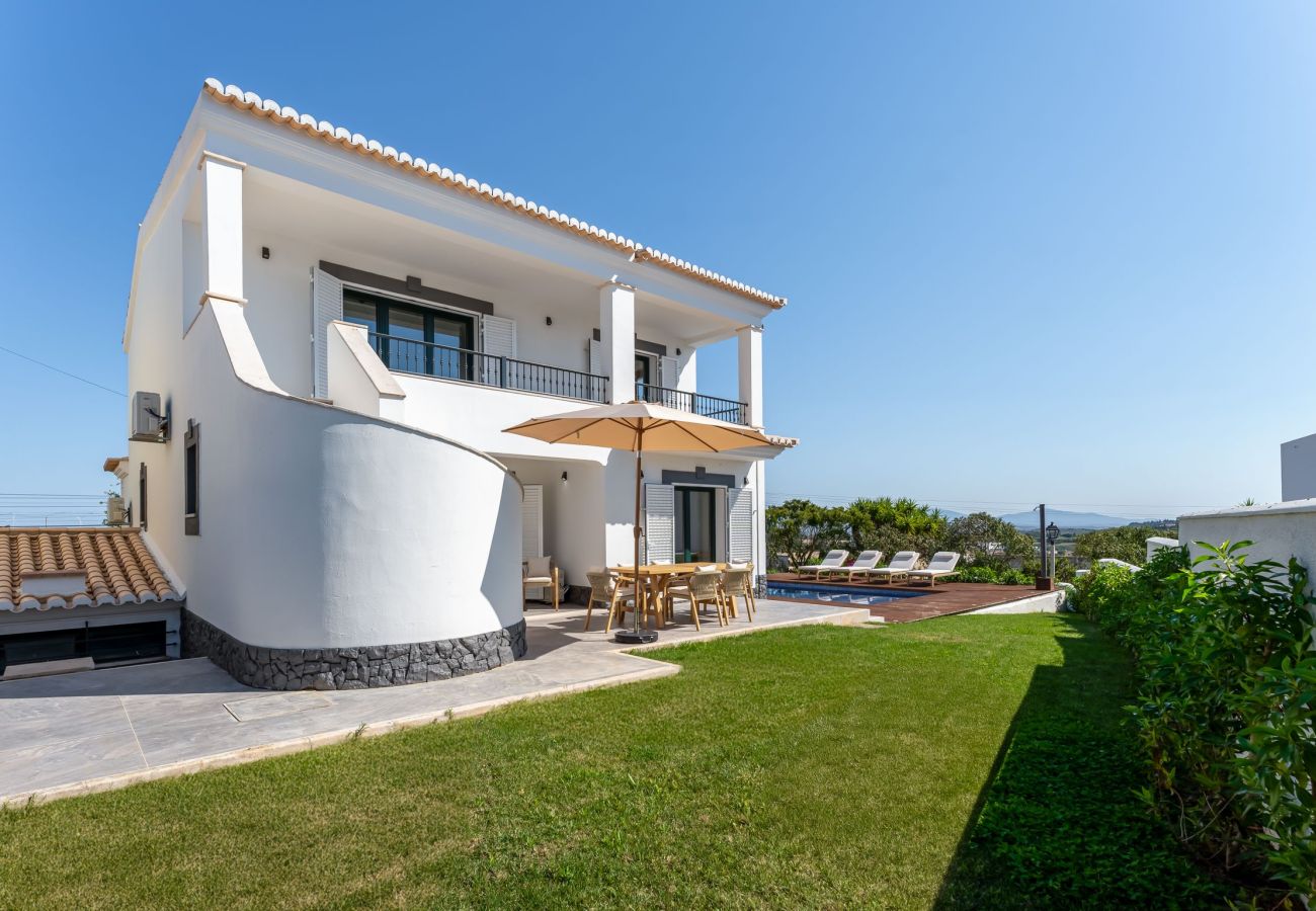 Villa in Luz - Coastal Lagos Villa
