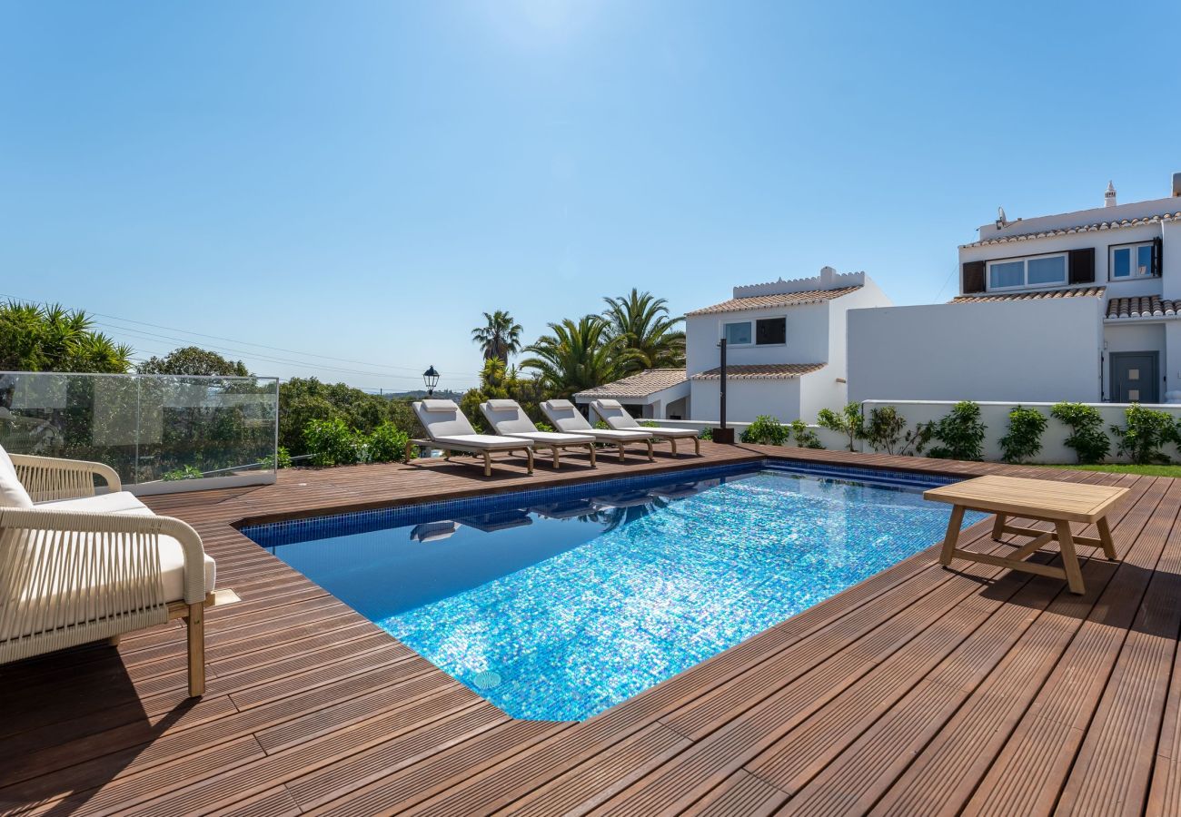 Villa in Luz - Coastal Lagos Villa