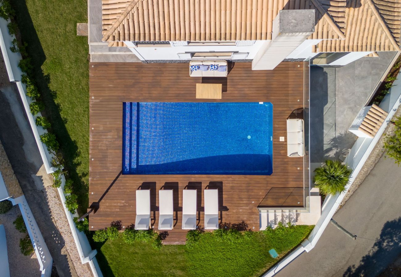 Villa in Luz - Coastal Lagos Villa