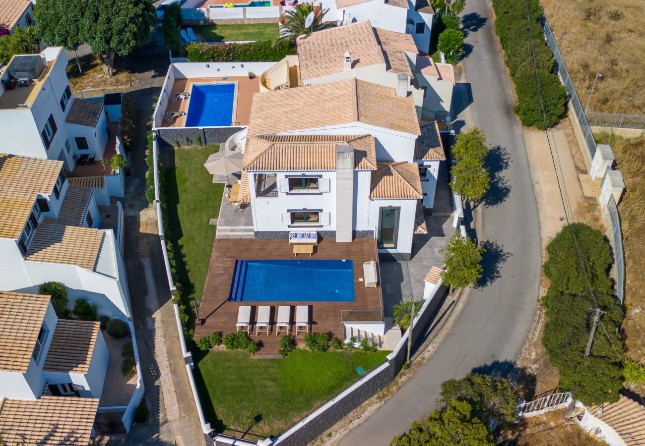 Villa in Luz - Coastal Lagos Villa