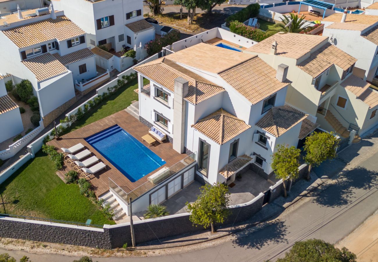Villa in Luz - Coastal Lagos Villa