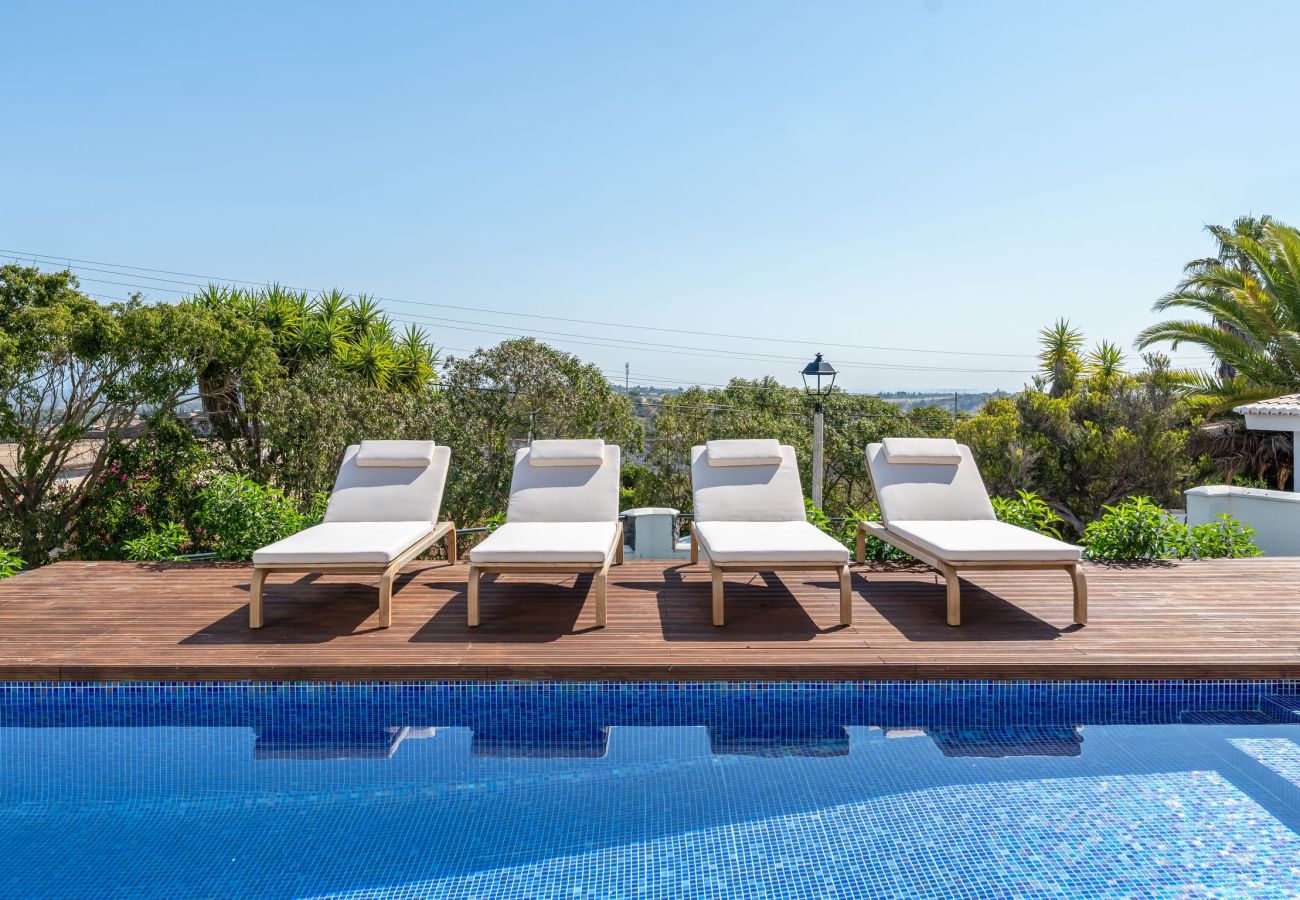 Villa in Luz - Coastal Lagos Villa