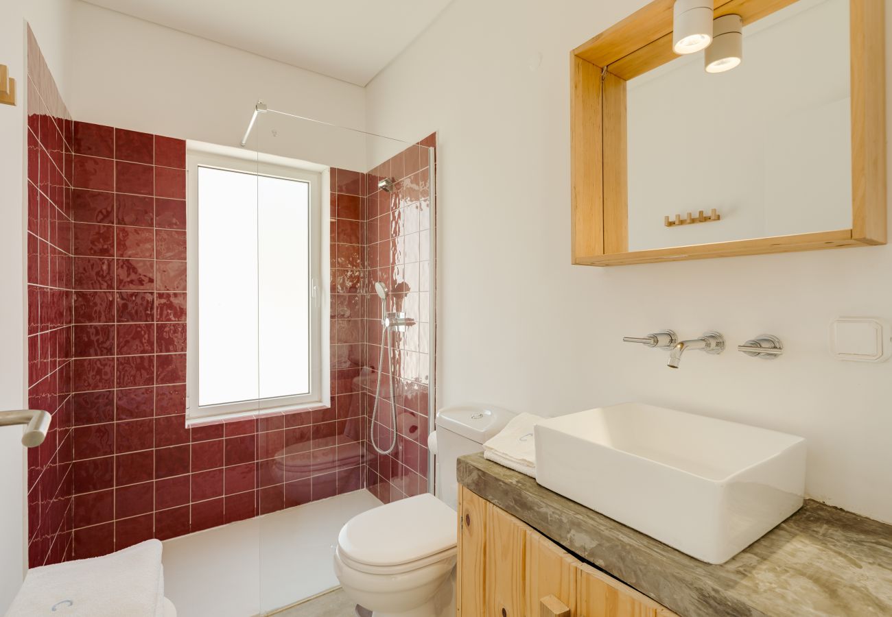 Villa in Colares - The Red House