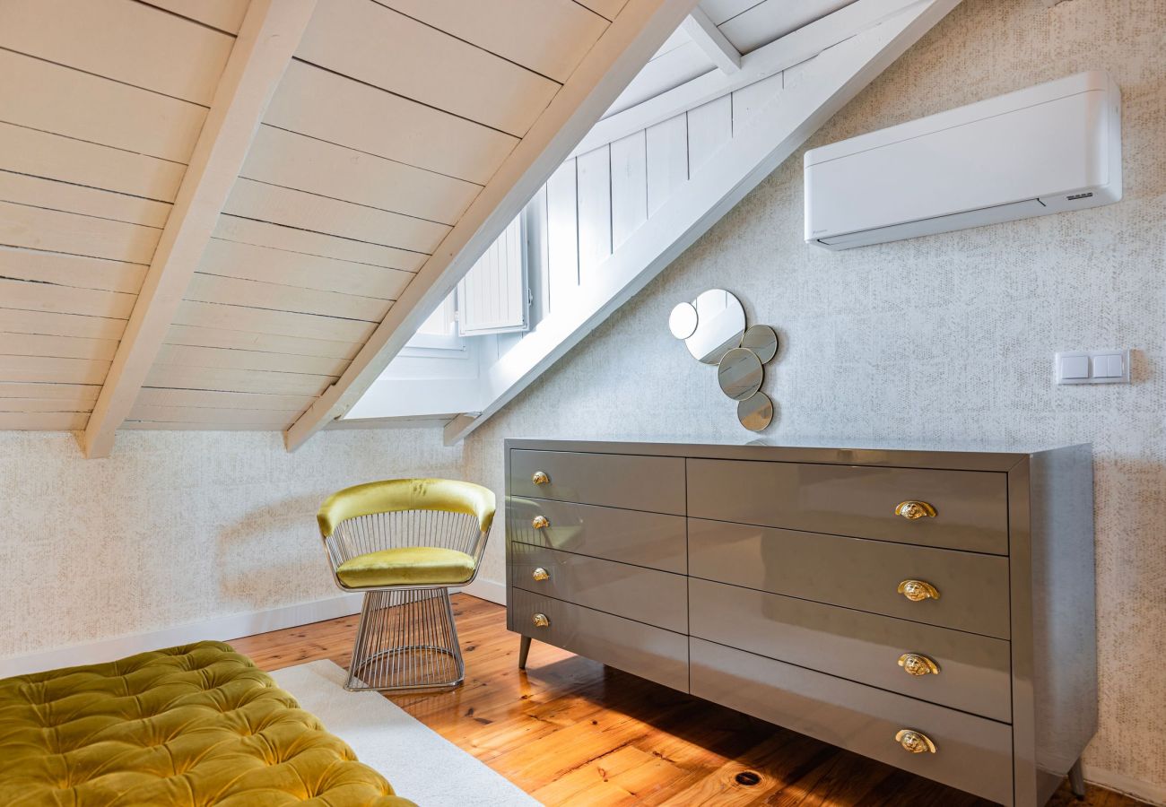 Apartment in Lisbon - Sky River Loft