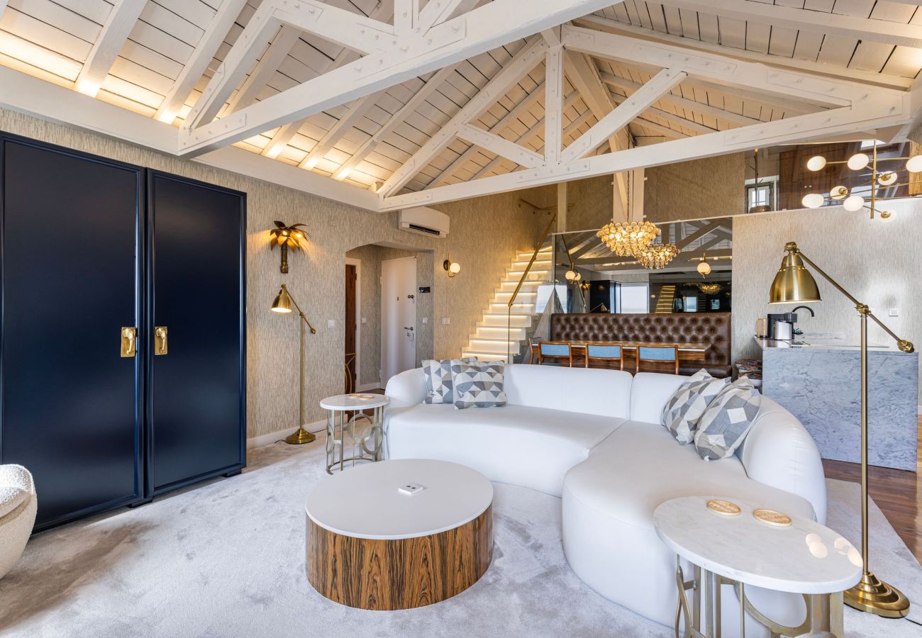 Apartment in Lisbon - Sky River Loft